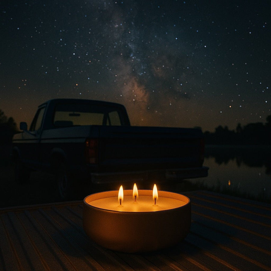 Alabama Nights: A warm, soulful blend that captures Southern evenings, where comfort, memory, and quiet golden moments meet.