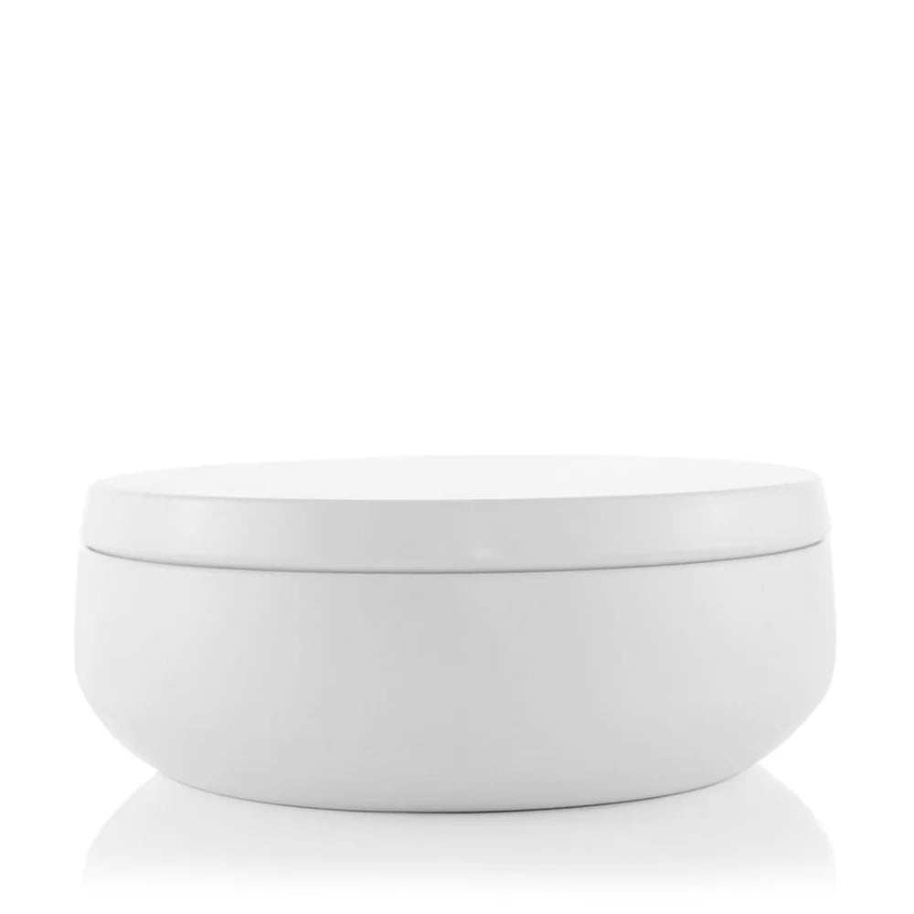 White 3-wick travel tin with lid. Perfect for being on the go with ease.